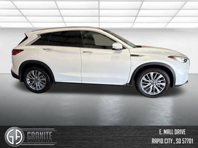 Used 2025 INFINITI QX50 Luxe image 6
