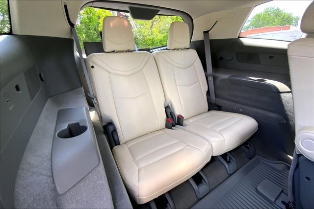 Used 2024 Cadillac XT6 Premium Luxury w/ Technology Package AWD/4WD image 28