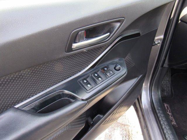 Used 2019 Toyota C-HR LE image 13