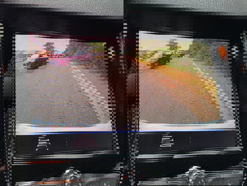 Used 2020 Chevrolet Trax LT w/ LT Convenience Package image 19