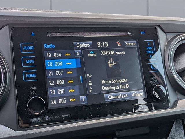Used 2018 Toyota Tacoma TRD Off-Road AWD/4WD image 18