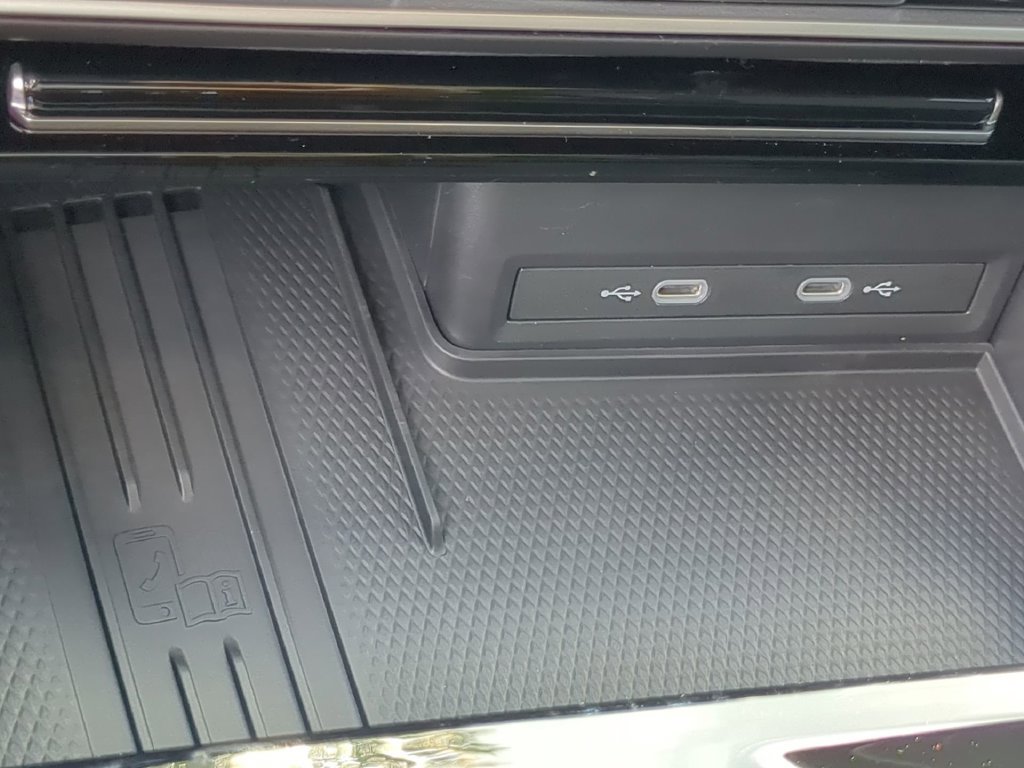 New 2026 Volkswagen Atlas SE FWD image 26