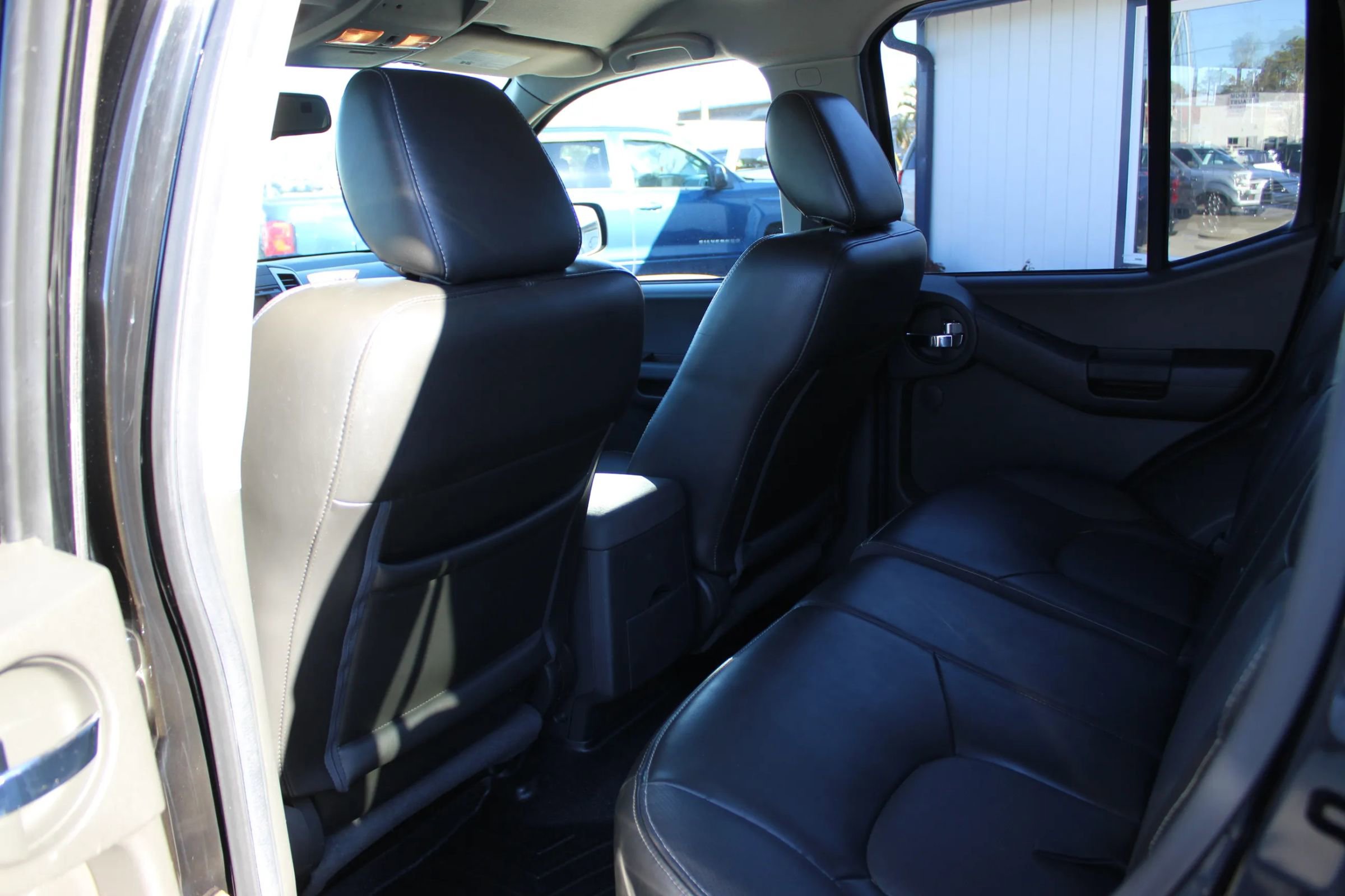 Used 2013 Nissan Xterra PRO-4X w/ Pro-4x Leather Pkg image 21