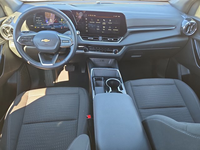 Used 2025 Chevrolet Equinox LT AWD/4WD image 17