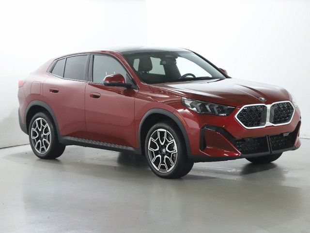 Used 2026 BMW X2 xDrive28i AWD/4WD image 11