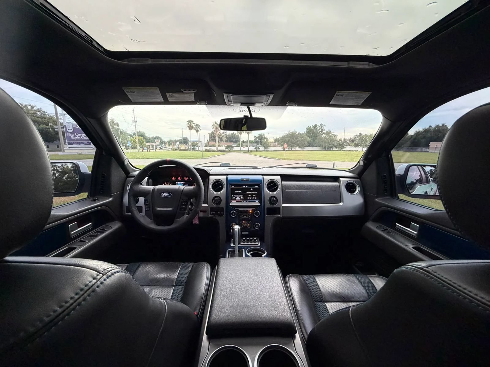 Used 2013 Ford F150 Raptor w/ Luxury Equipment Group AWD/4WD image 11