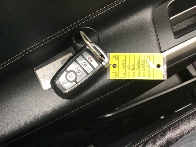 Used 2023 Ford Explorer Limited w/ Equipment Group 301A image 28