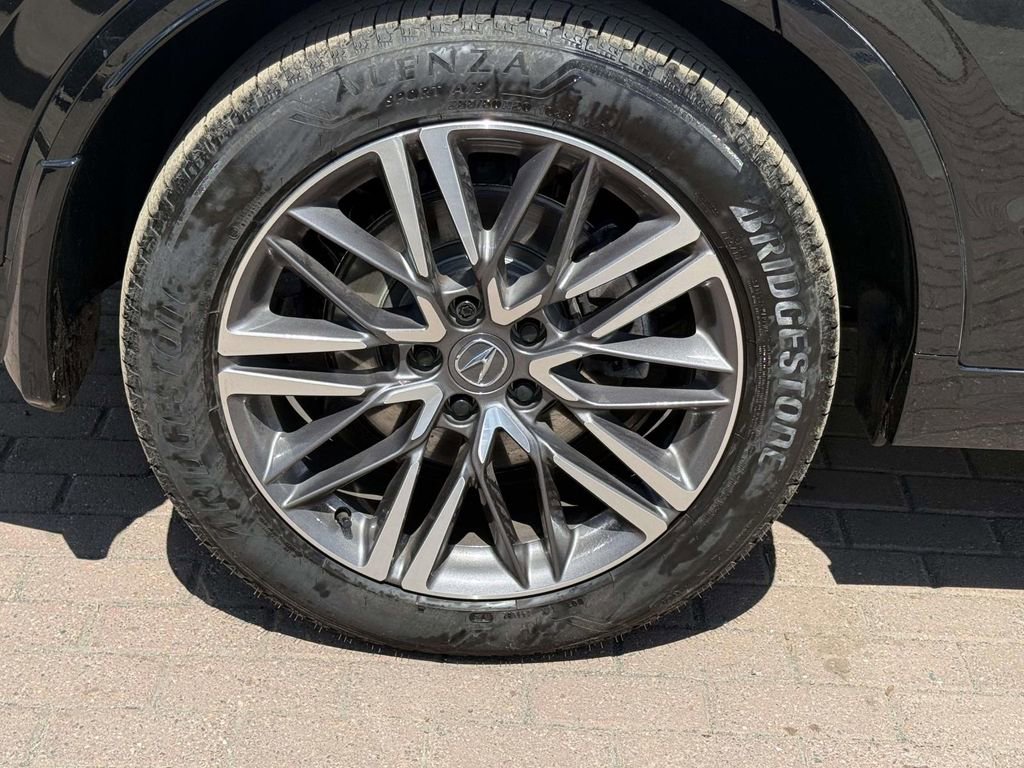 Certified 2026 Acura MDX SH-AWD w/ Advance Package image 7
