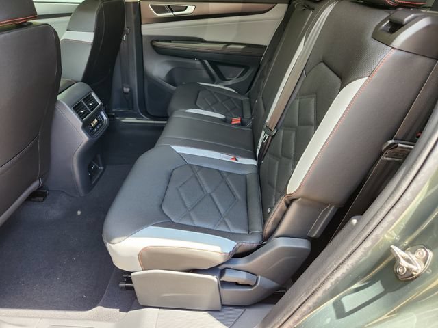 New 2026 Volkswagen Atlas Peak Edition AWD/4WD image 28
