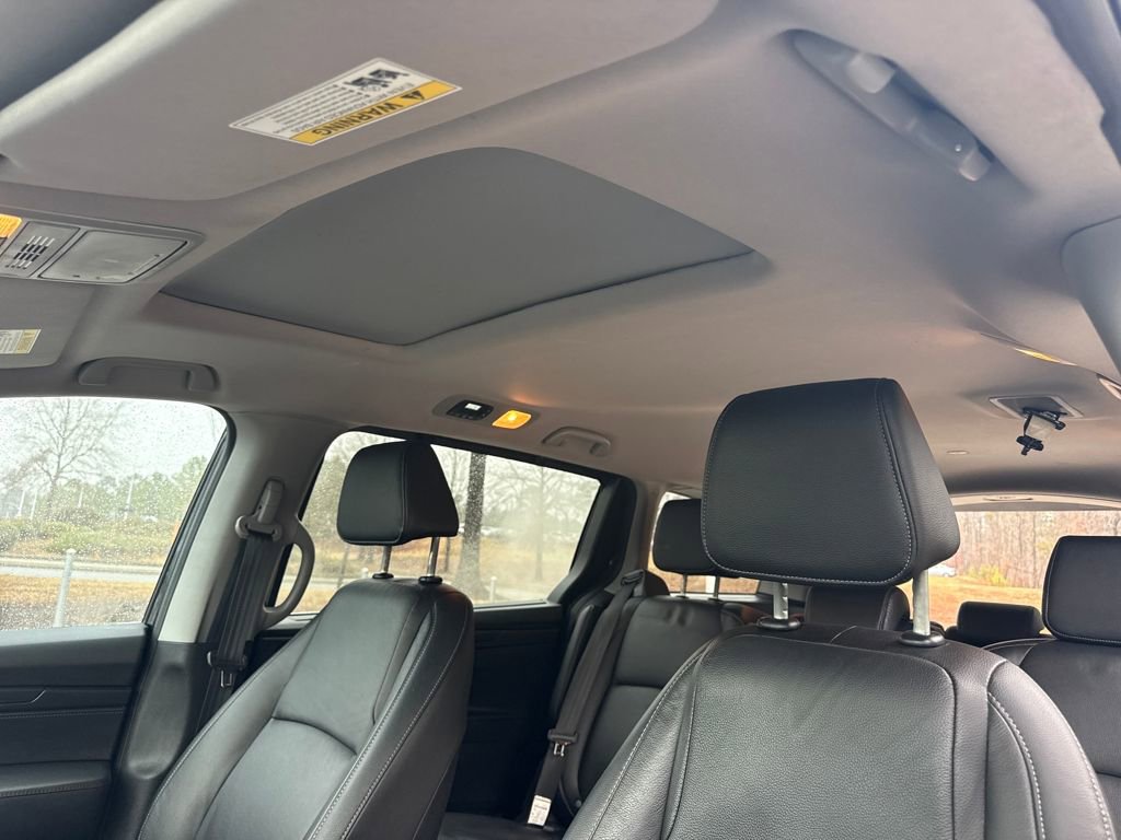 Used 2024 Honda Odyssey EX-L image 25