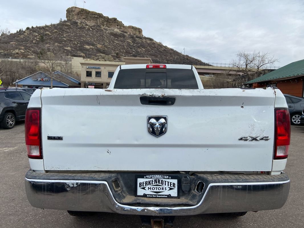 Used 2015 RAM 3500 SLT w/ Cold Weather Group AWD/4WD image 6