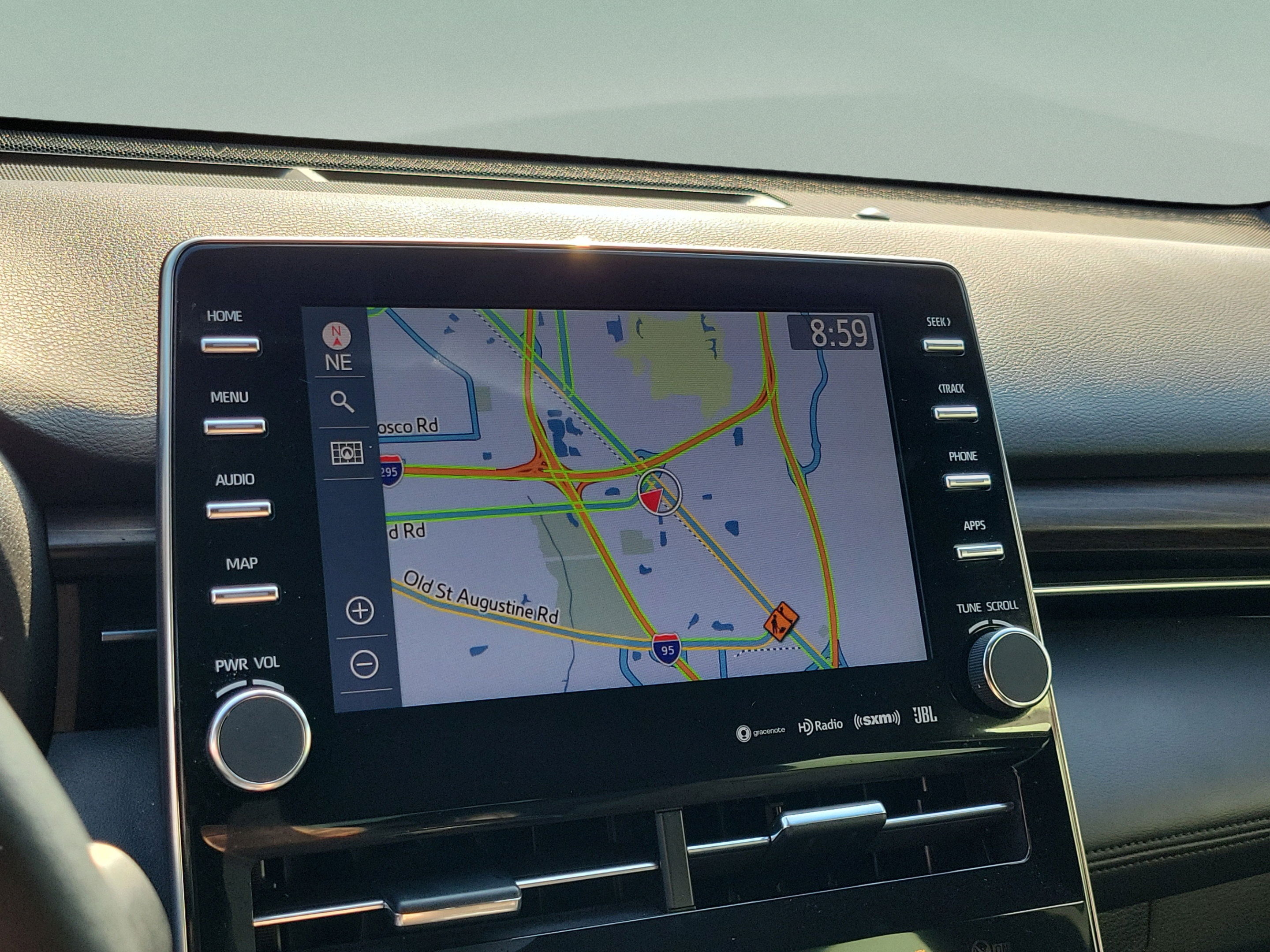 Used 2021 Toyota Avalon XLE w/ Moonroof Package FWD image 19