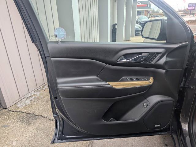 Used 2018 GMC Acadia Denali image 8