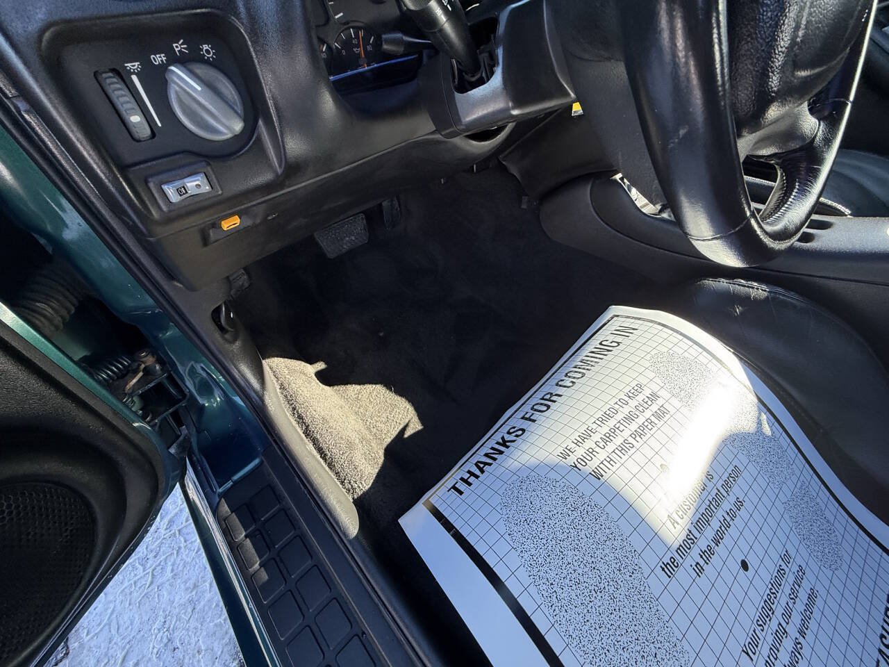 Used 2001 Pontiac Firebird Trans Am RWD image 20