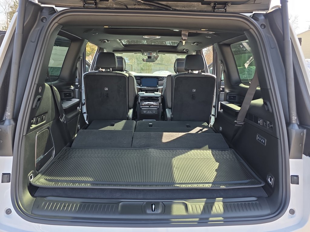 New 2026 Jeep Grand Wagoneer Limited AWD/4WD image 14