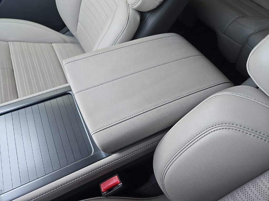 Used 2025 Lincoln Nautilus Reserve image 69