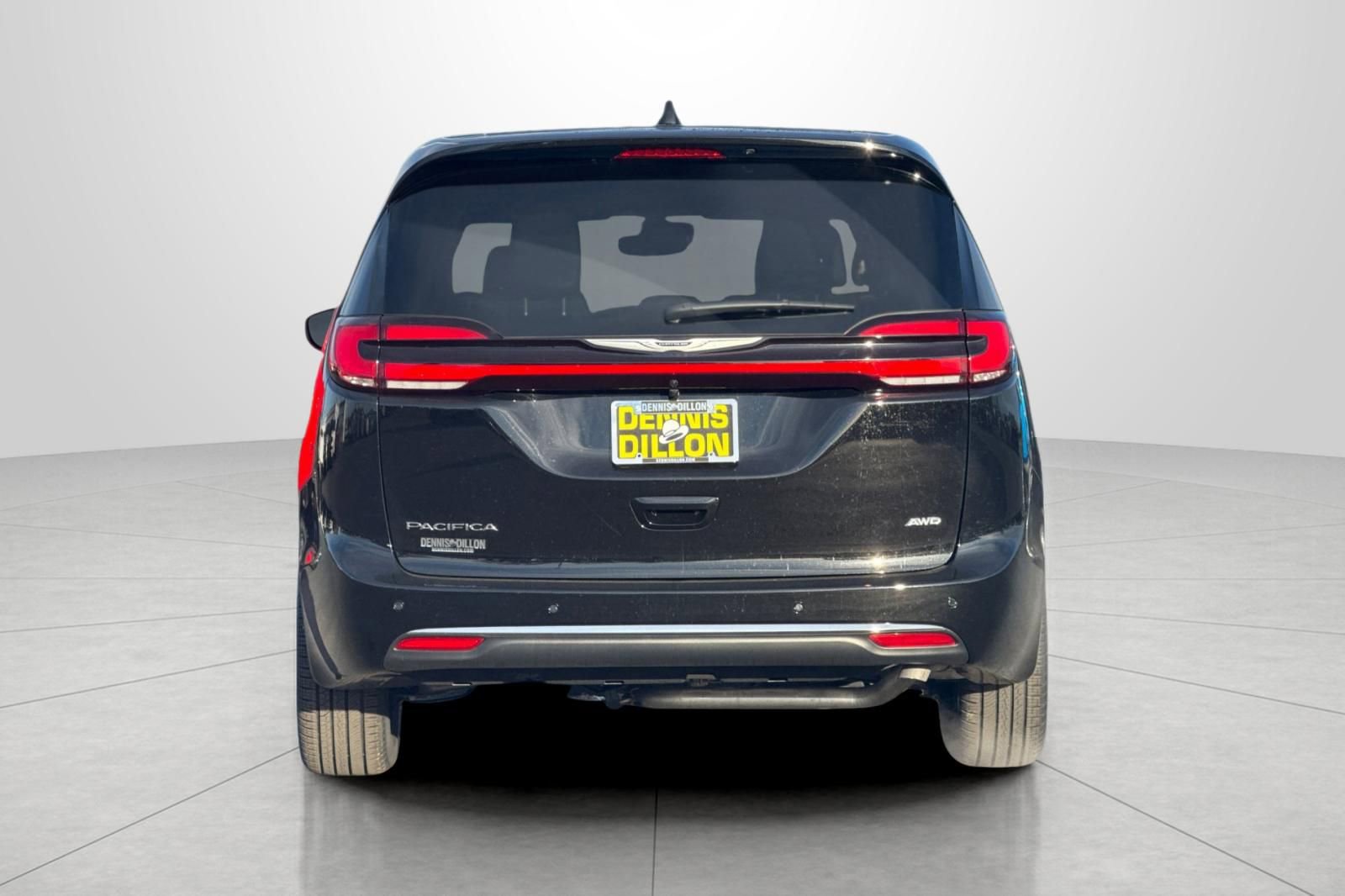 New 2026 Chrysler Pacifica Select image 5