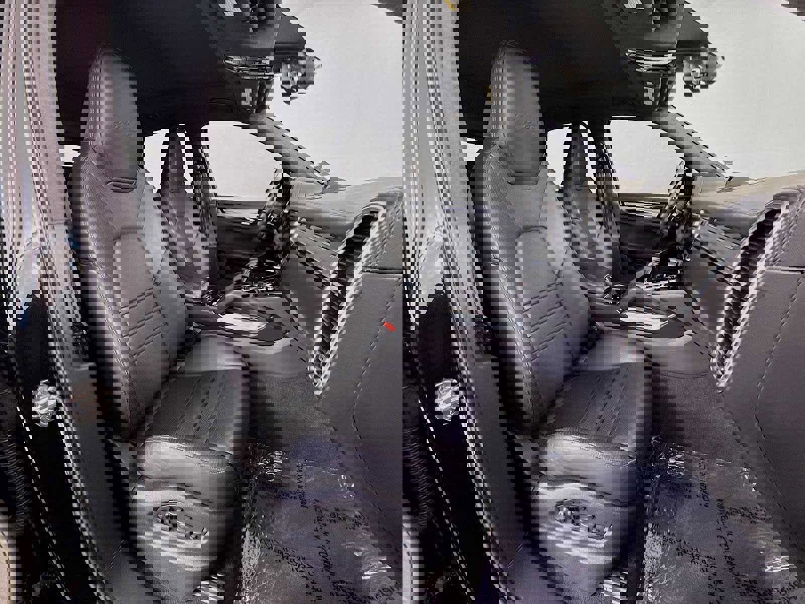 Used 2023 Porsche Cayenne Turbo S image 22