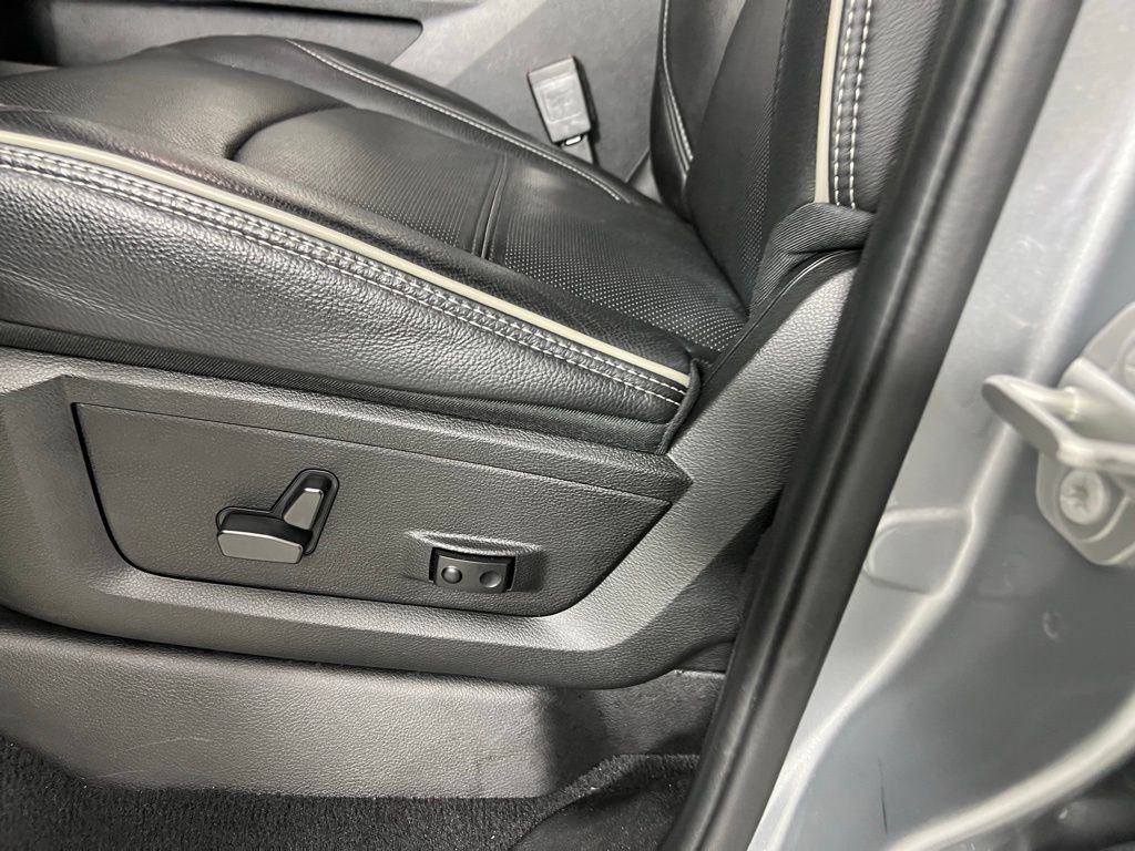 Used 2024 RAM 2500 Limited AWD/4WD image 25
