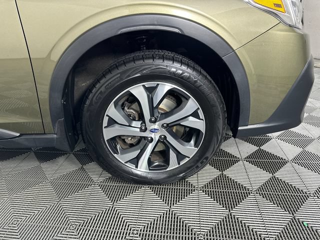 Used 2021 Subaru Outback Limited XT w/ Popular Package #2 AWD/4WD image 4