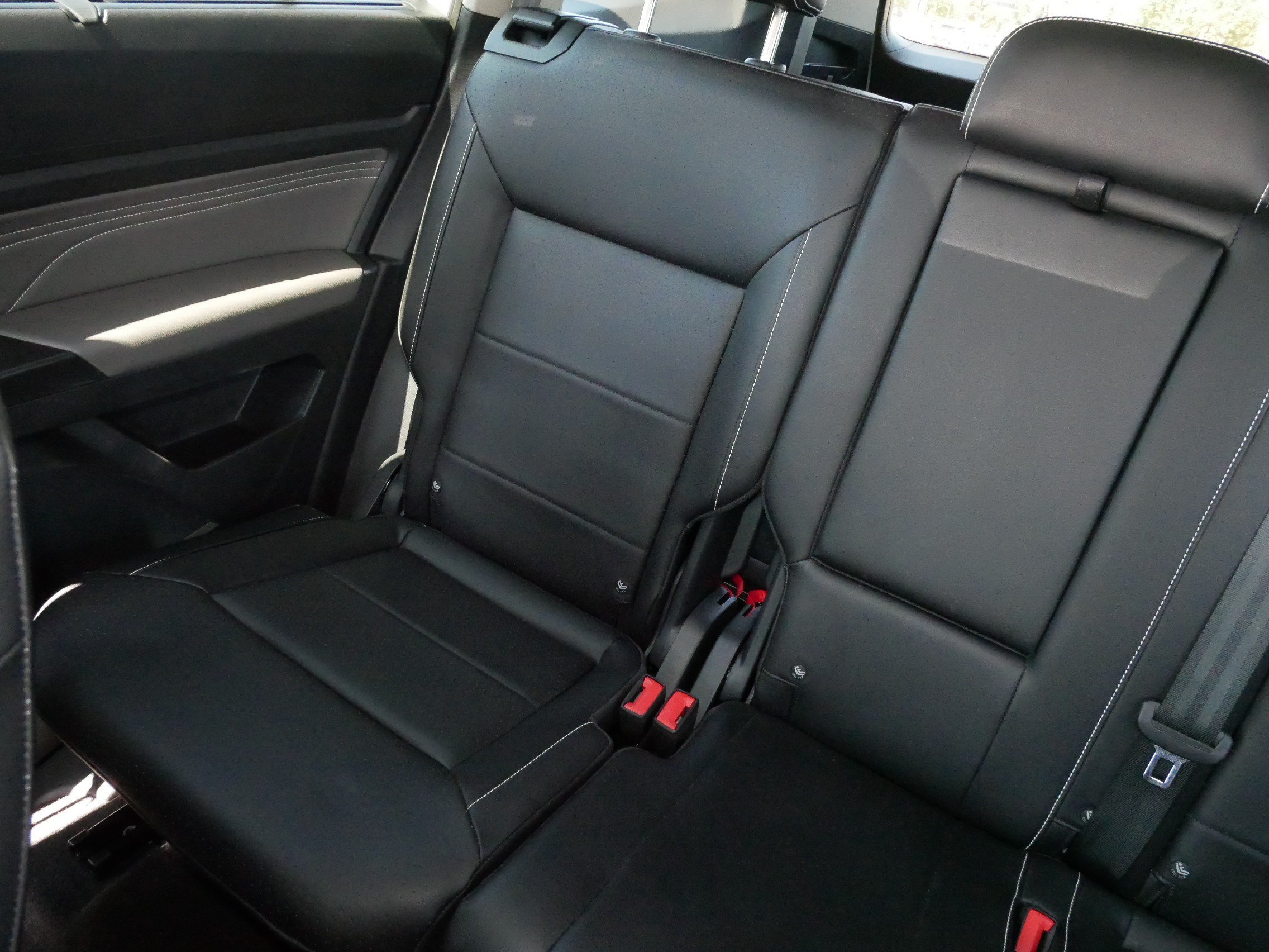 Certified 2023 Volkswagen Atlas SE AWD/4WD image 12