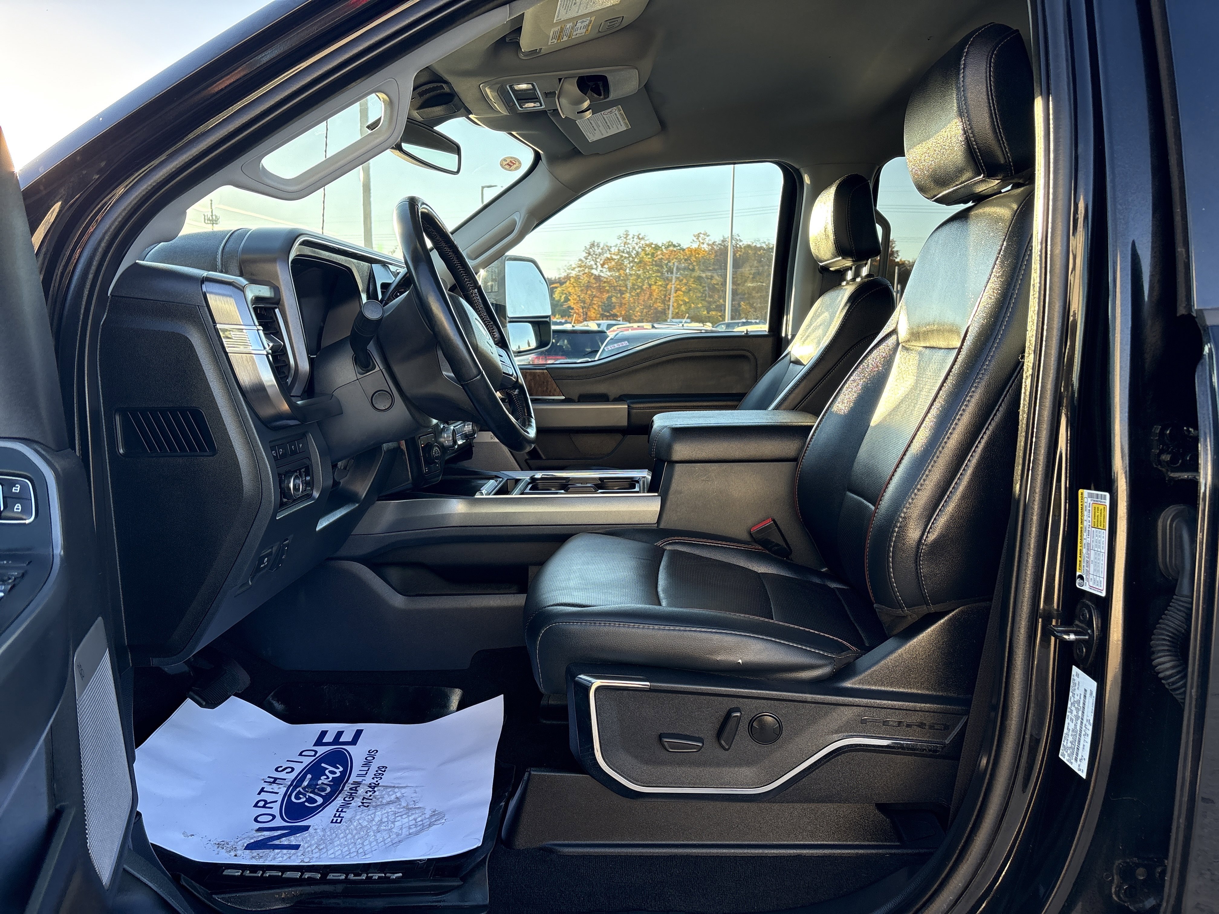 Used 2023 Ford F250 Lariat w/ Tremor Off-Road Package image 13