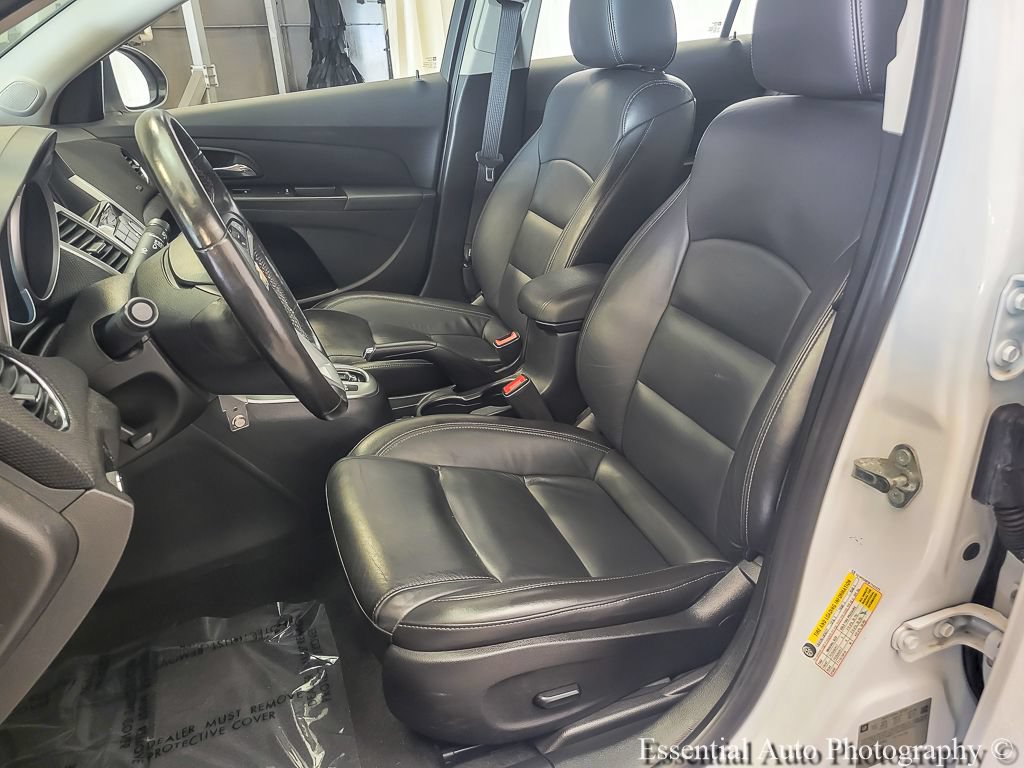 Used 2015 Chevrolet Cruze LT FWD image 9