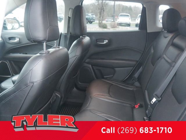 Used 2018 Jeep Compass Latitude w/ Cold Weather Group image 43