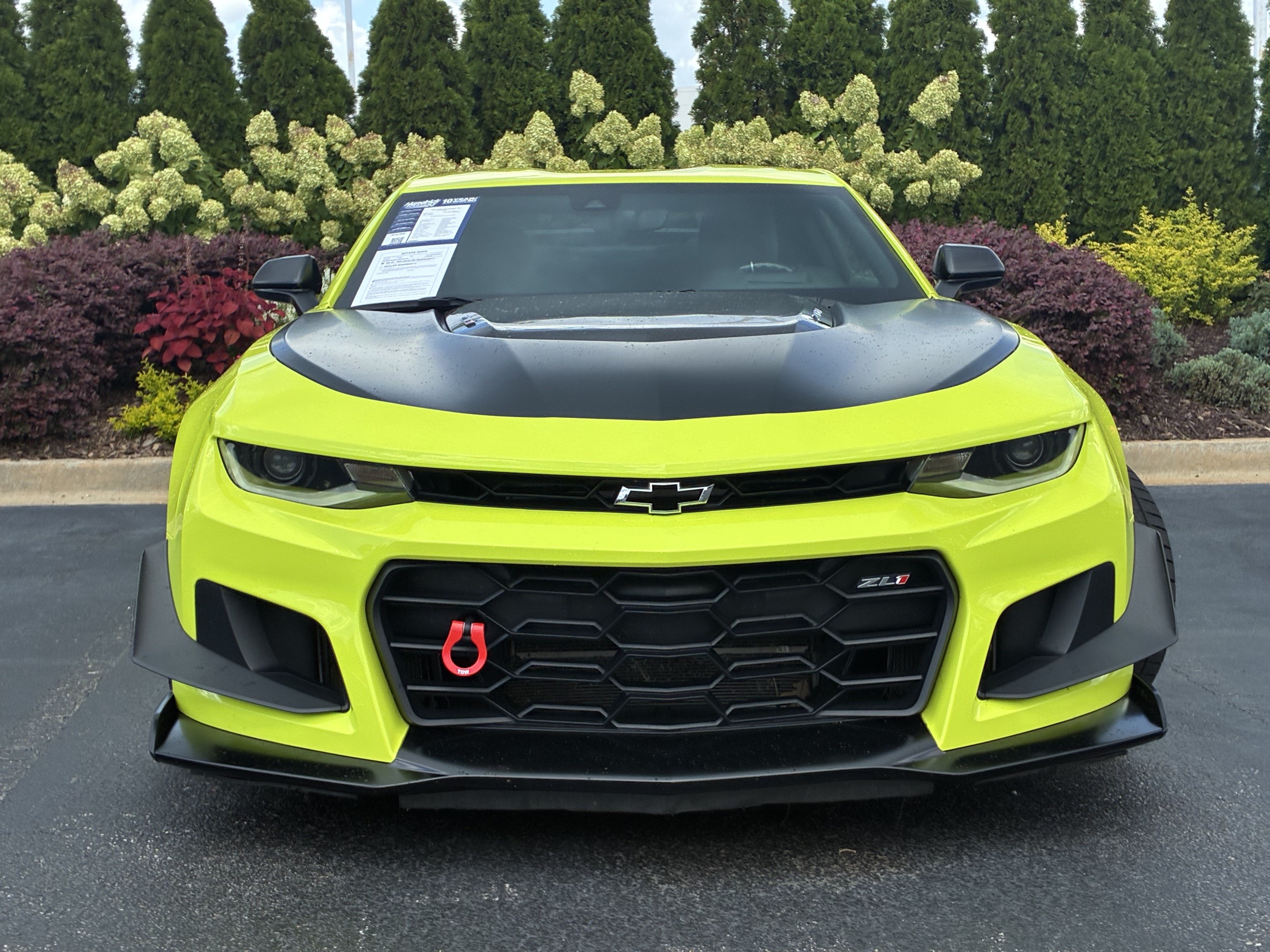 Used 2021 Chevrolet Camaro ZL1 RWD image 5