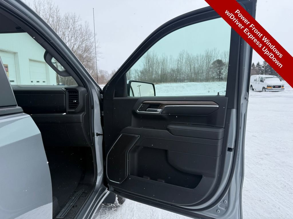 Used 2024 Chevrolet Silverado 1500 LT image 38