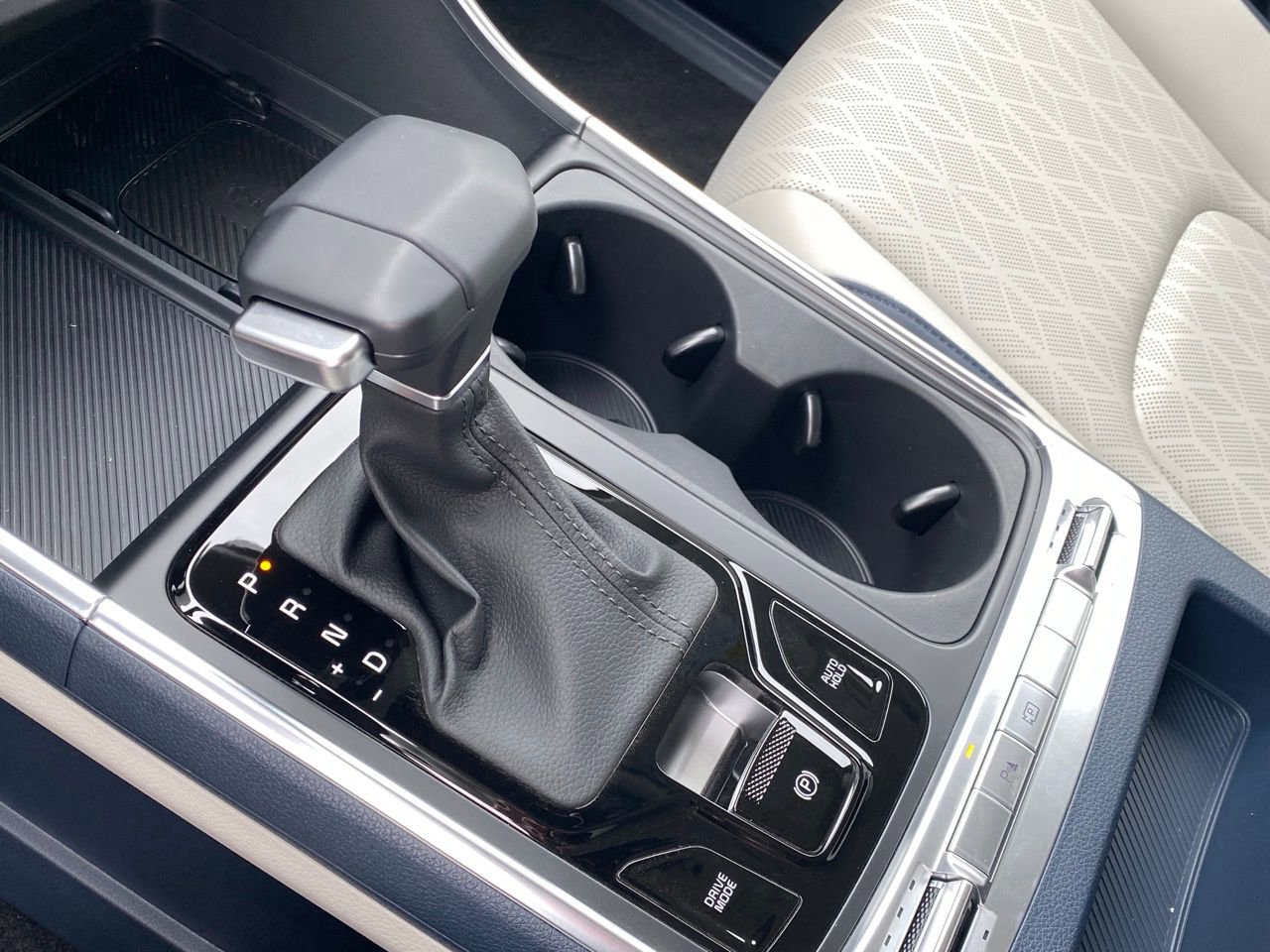 New 2026 Kia Carnival SX image 18