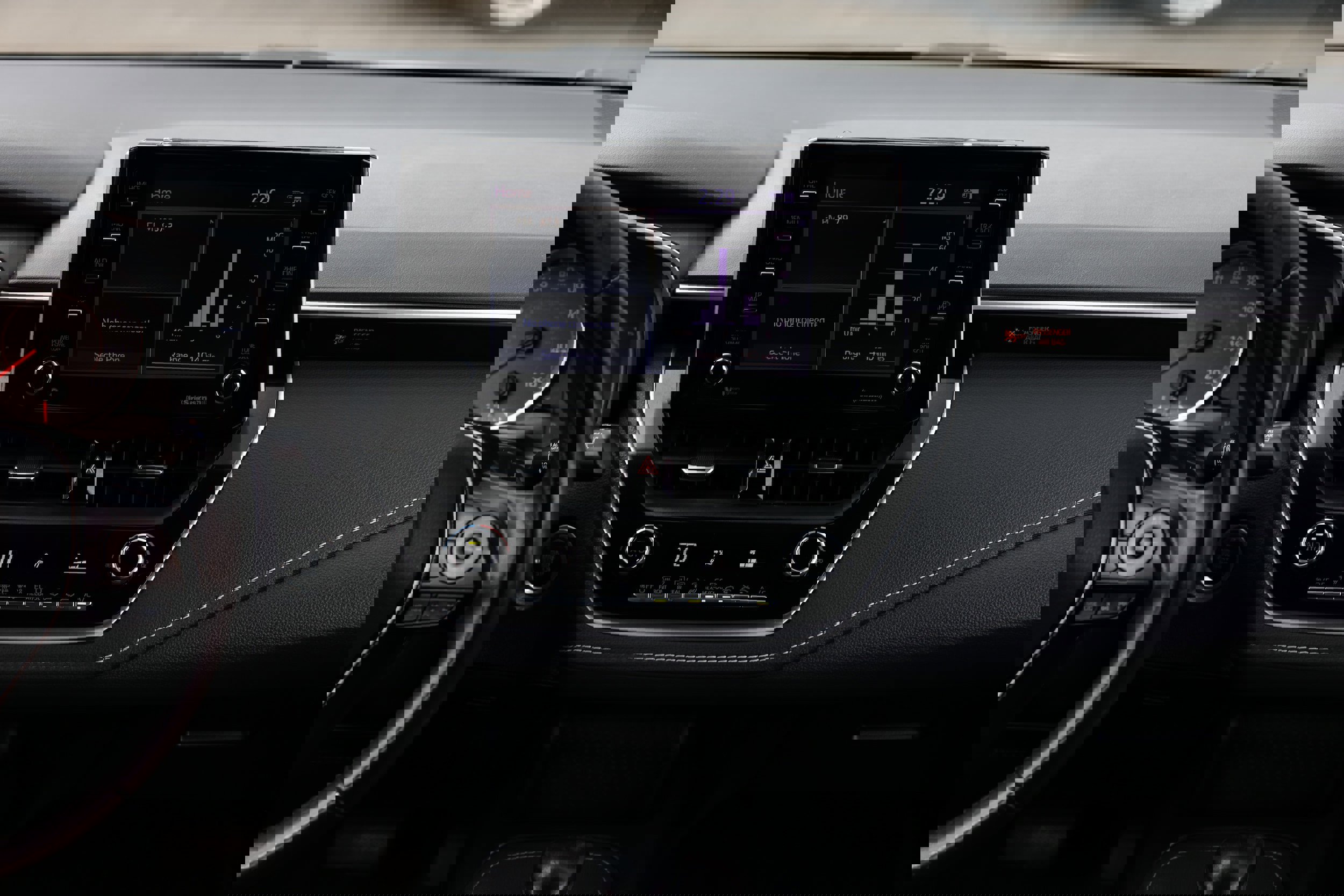 Used 2021 Toyota Corolla SE image 39