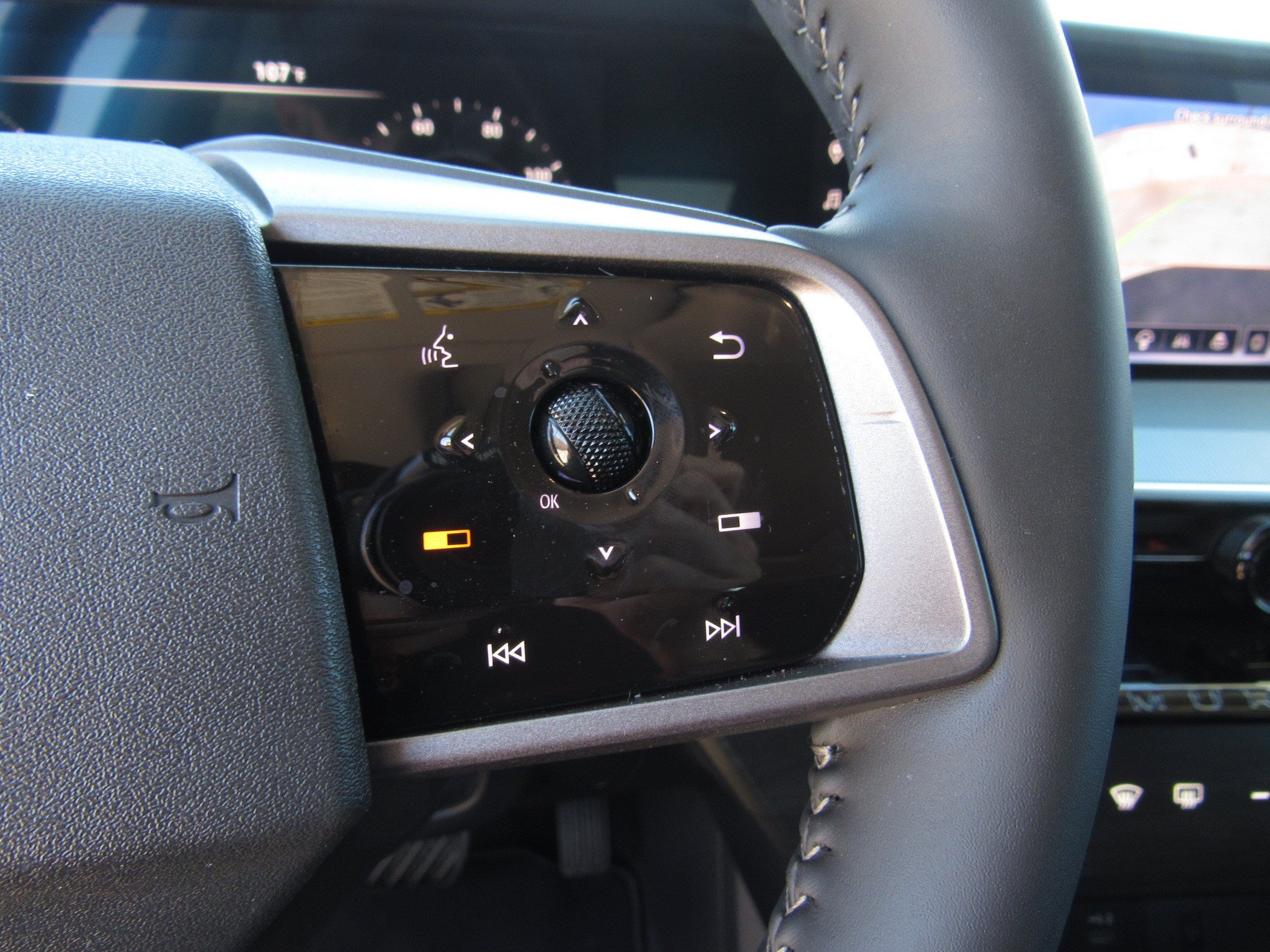 Used 2025 Nissan Murano SL AWD/4WD image 27
