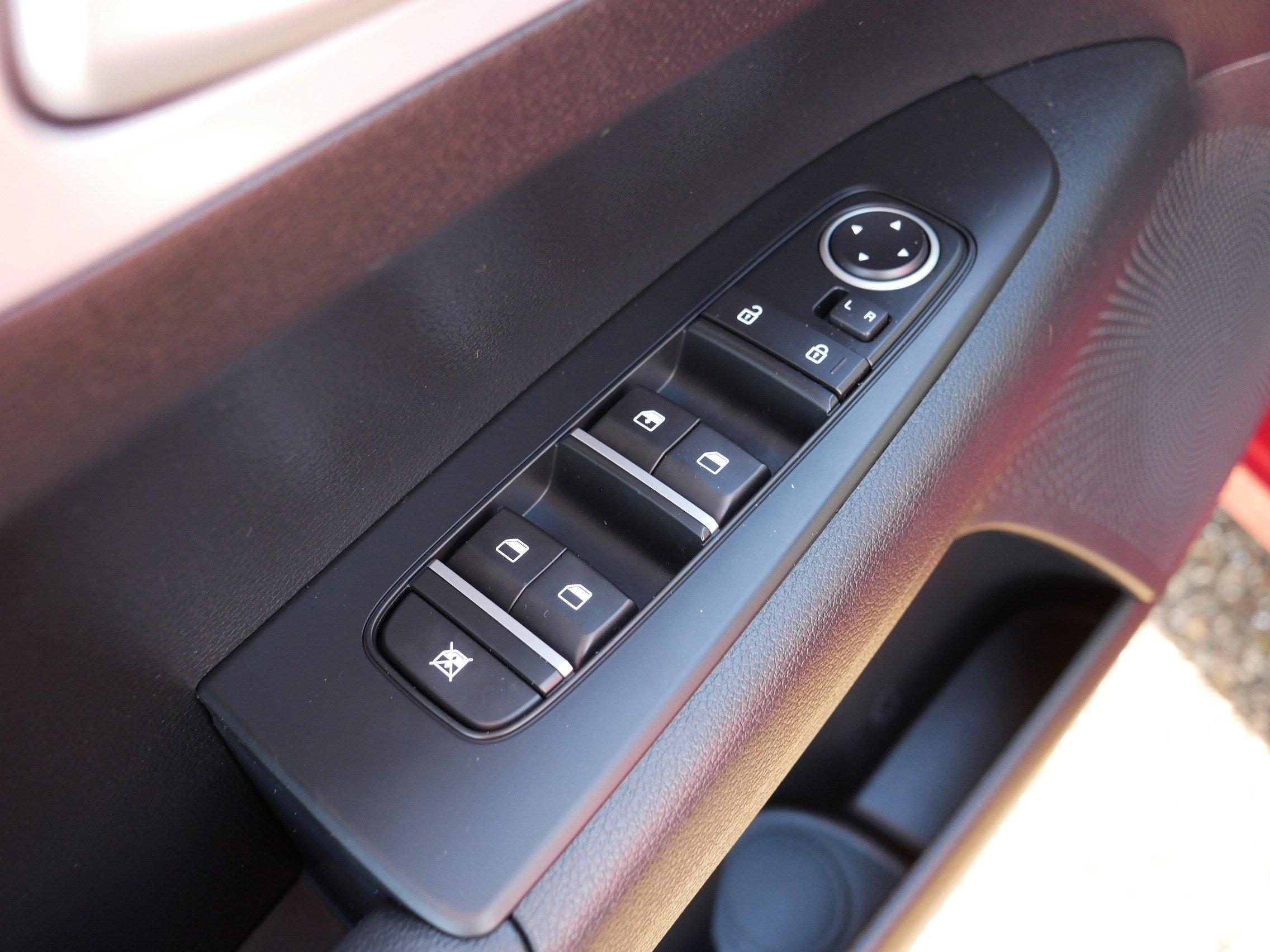 Certified 2024 Kia Forte LXS w/ LXS Technology Package image 19