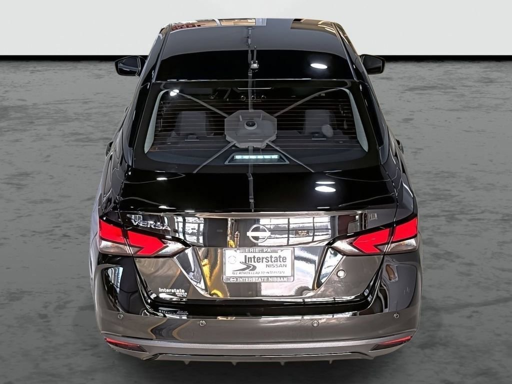 Used 2025 Nissan Versa S w/ Trunk Package image 3