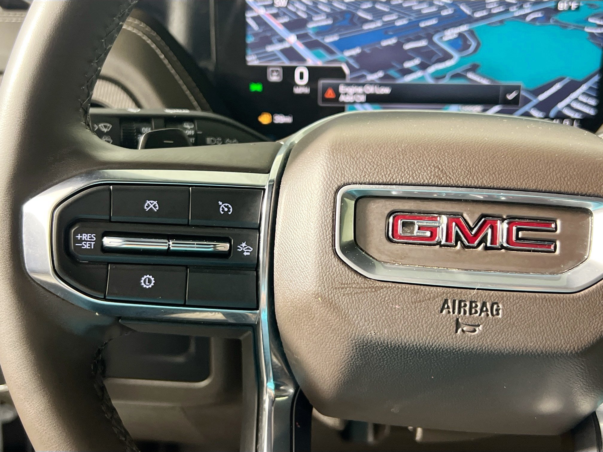 Used 2025 GMC Yukon Elevation RWD image 18