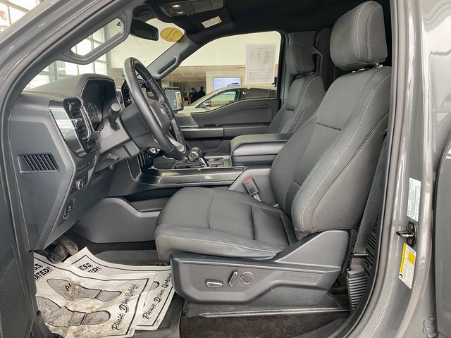 Used 2021 Ford F150 XLT w/ Equipment Group 302A High image 13