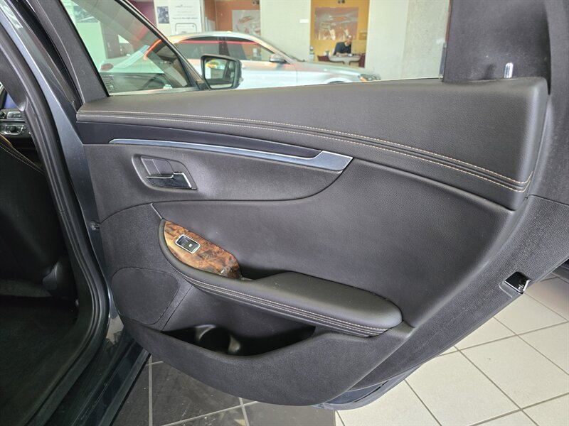 Used 2014 Chevrolet Impala LT w/ Premium Seating Package FWD image 17