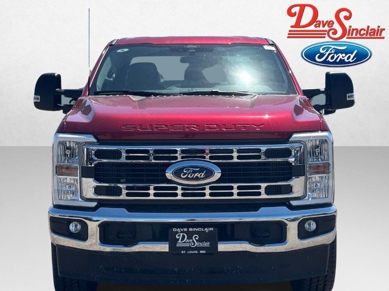New 2026 Ford F250 XLT w/ FX4 Off-Road Package AWD/4WD image 2