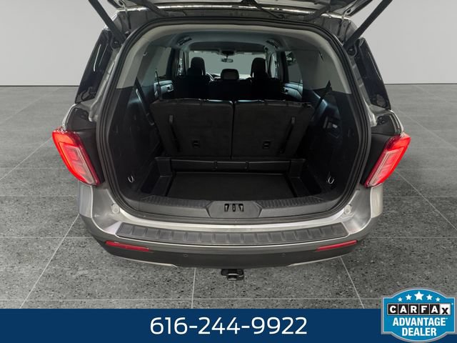 Used 2023 Ford Explorer XLT w/ Equipment Group 202A AWD/4WD image 13