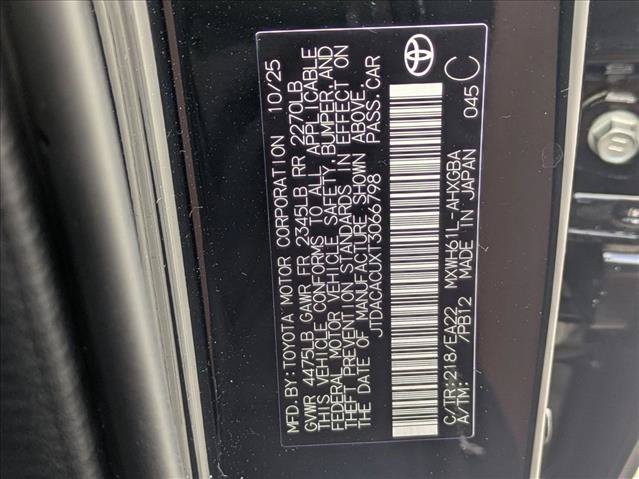 New 2026 Toyota Prius Plug-In Hybrid FWD image 16