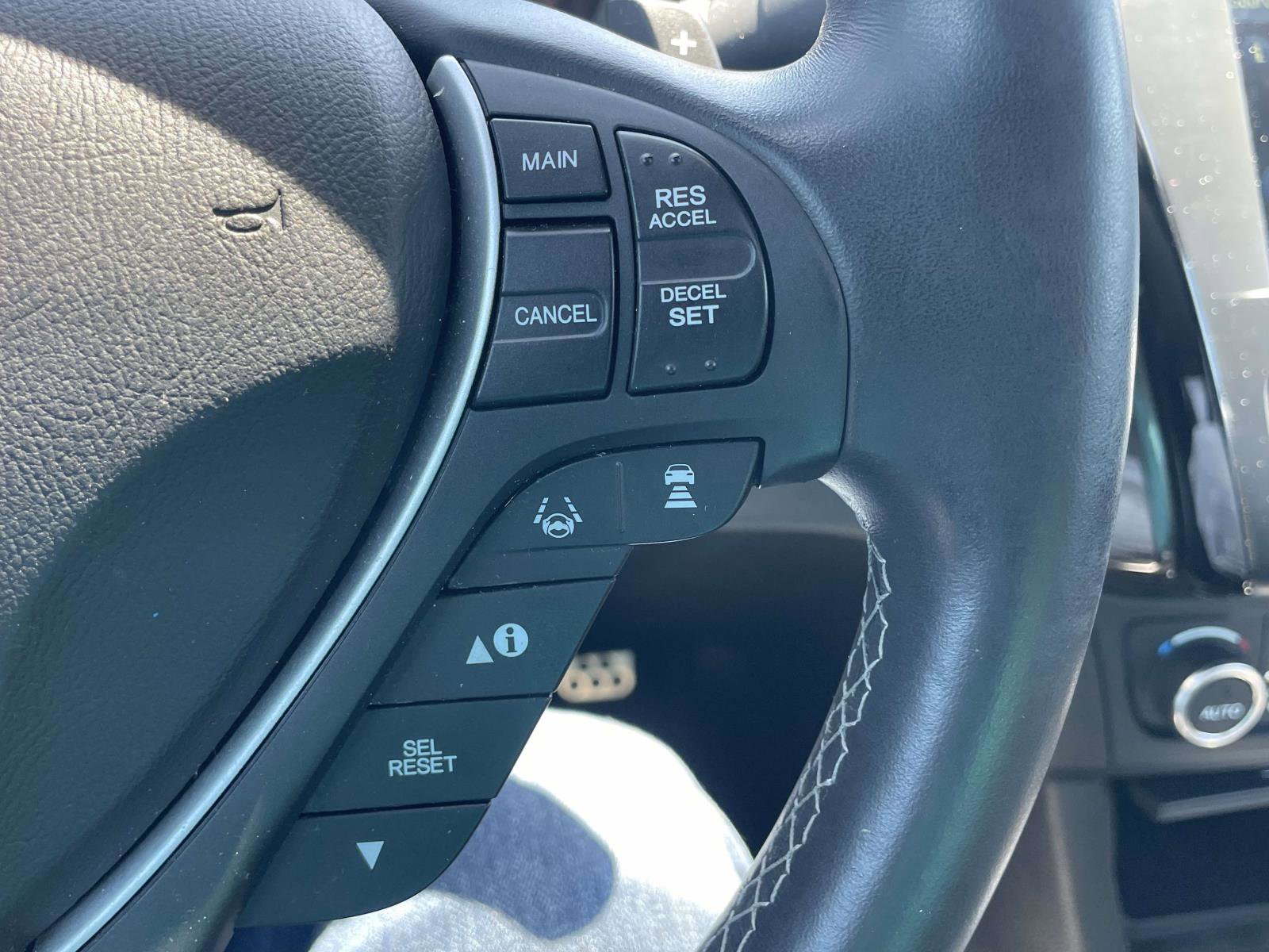 Used 2019 Acura ILX FWD image 18
