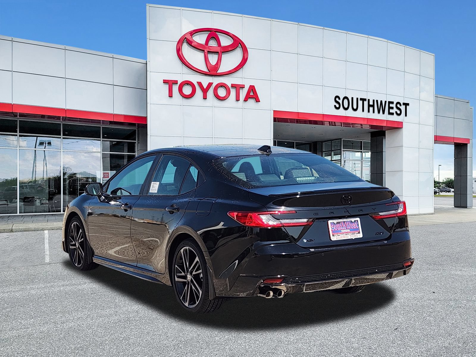 New 2026 Toyota Camry XLE FWD image 4