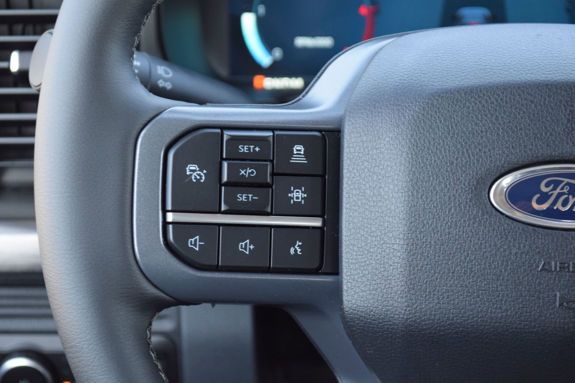 New 2026 Ford F250 Lariat w/ Lariat Premium Package image 9