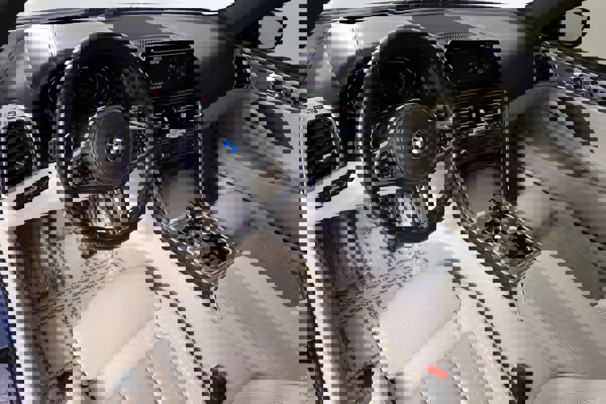 Used 2019 BMW M850i xDrive M850i xDrive w/ Comfort Seating Package image 21