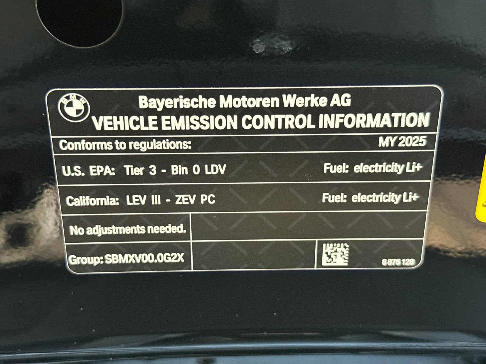Used 2025 BMW i4 xDrive40i w/ Parking Assistance Package AWD/4WD image 36