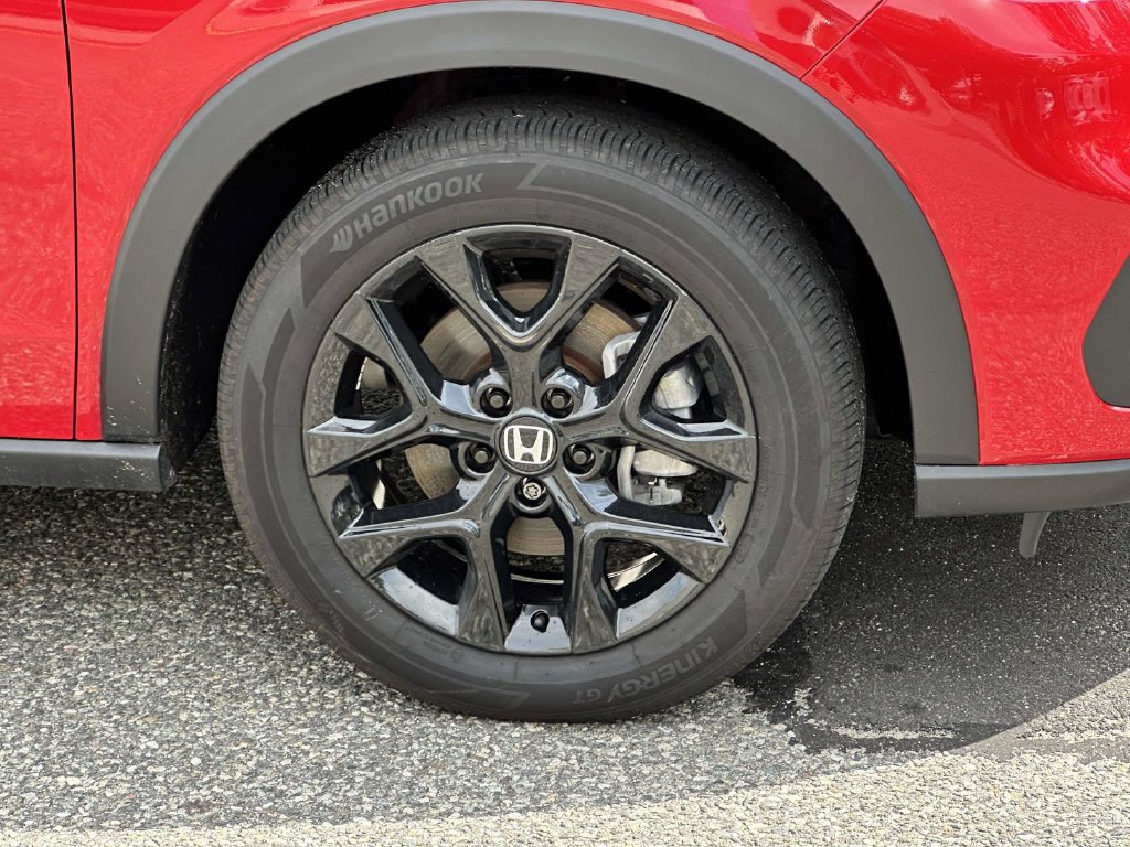 Certified 2025 Honda HR-V Sport image 6