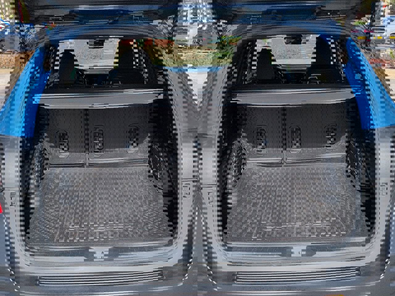 Used 2022 Subaru Outback Wilderness w/ Wilderness Package image 12