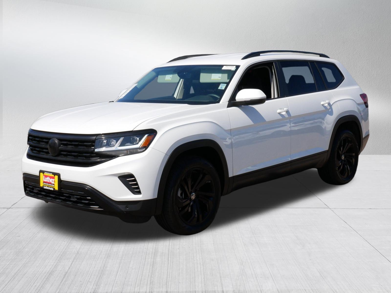 Certified 2023 Volkswagen Atlas SE AWD/4WD image 3