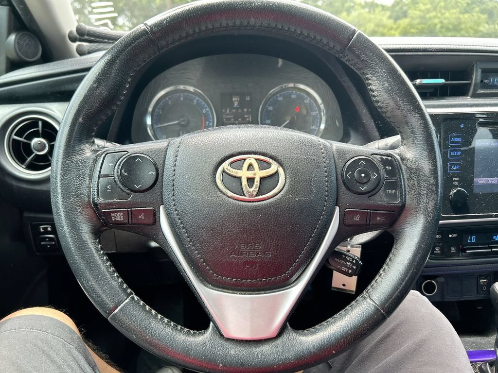 Used 2019 Toyota Corolla SE FWD image 14